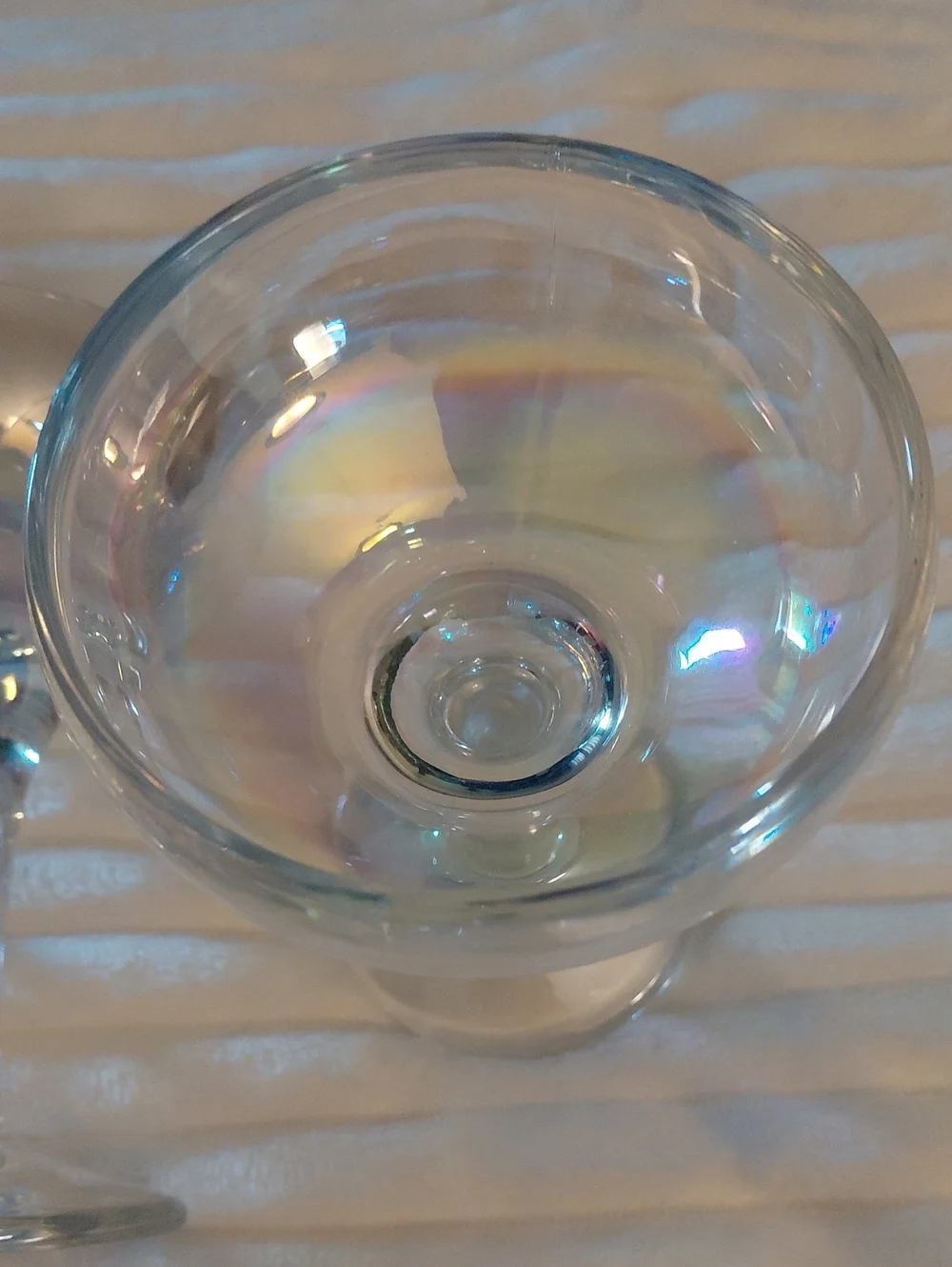 Clear Iridescent Stemmed Glasses - Set of 4. New Condition